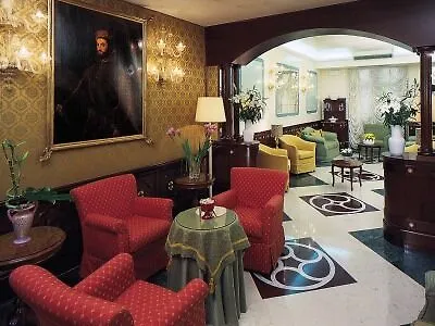 Locanda Vivaldi Venice Hotel