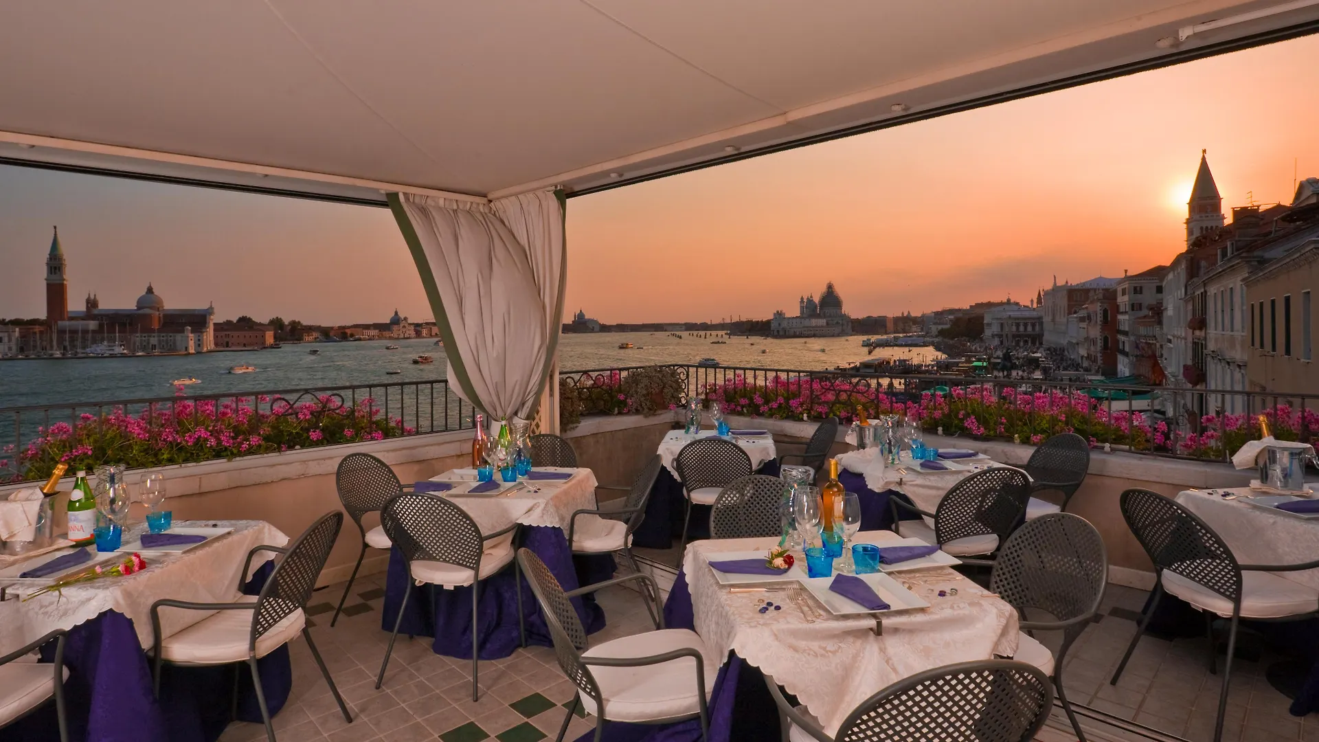 Locanda Vivaldi Venice 4*,